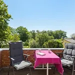 2 Bedroom Awesome In Feriehus