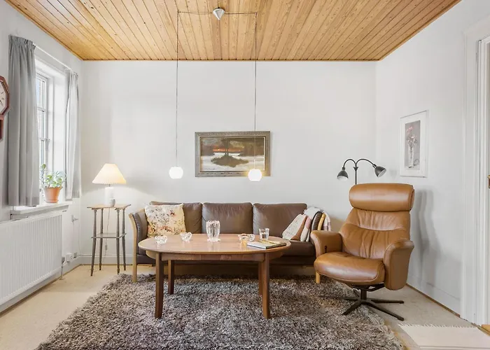 2 Bedroom Awesome In Сasa de vacaciones